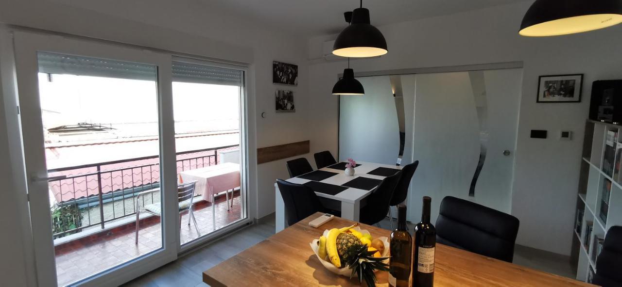 Apartman Perunika Selce Exterior photo