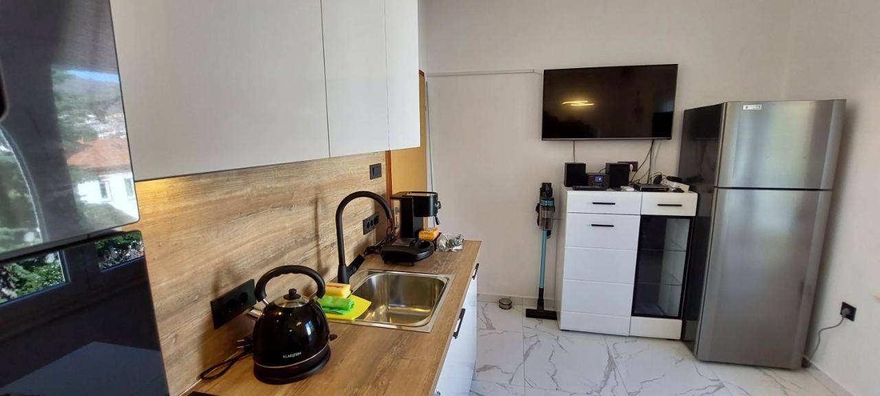 Apartman Perunika Selce Exterior photo