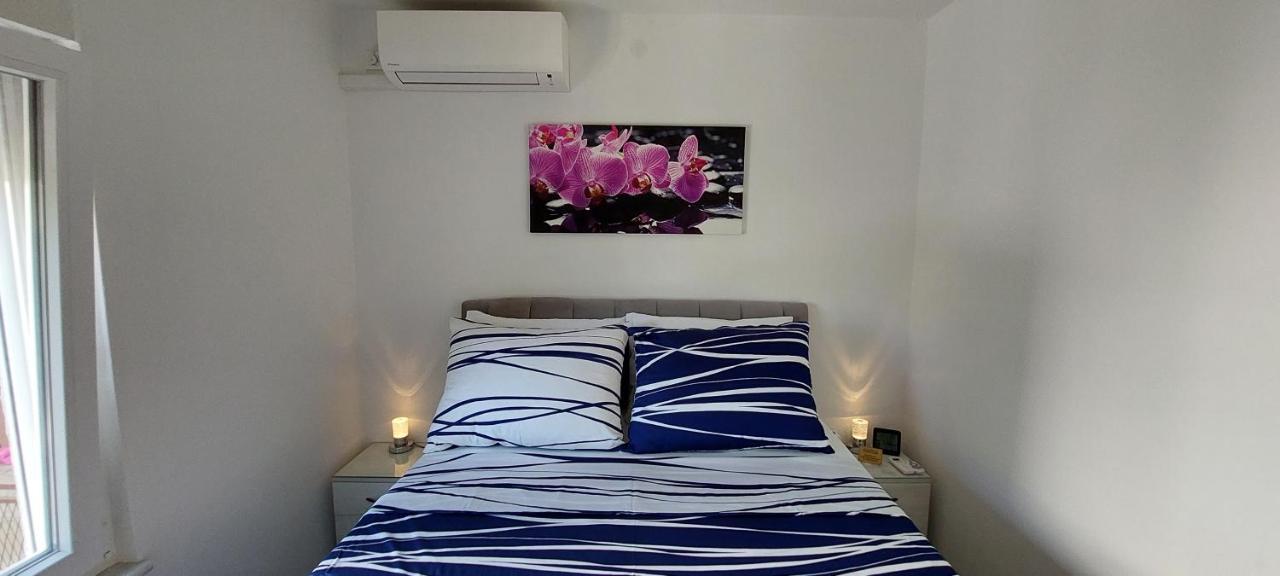 Apartman Perunika Selce Exterior photo